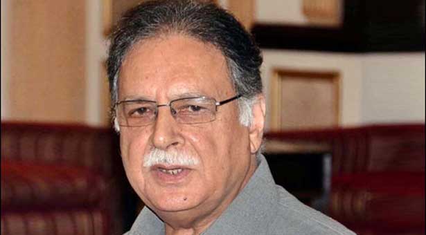 Pervez Rashid criticizes Imran Khan for not participating in Parliamentary session