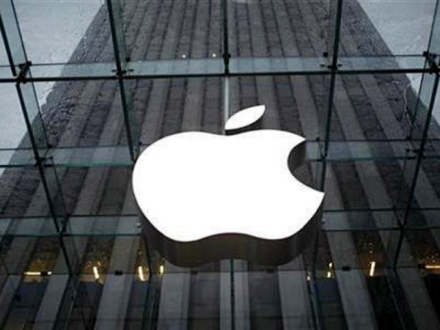 Apple becomes first company worth over $700 billion