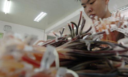 China's 'blood famine' drives patients to the black market