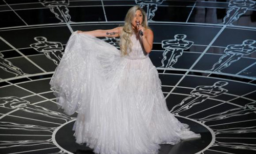 Lady Gaga, Julie Andrews notch Oscars' top social media moment
