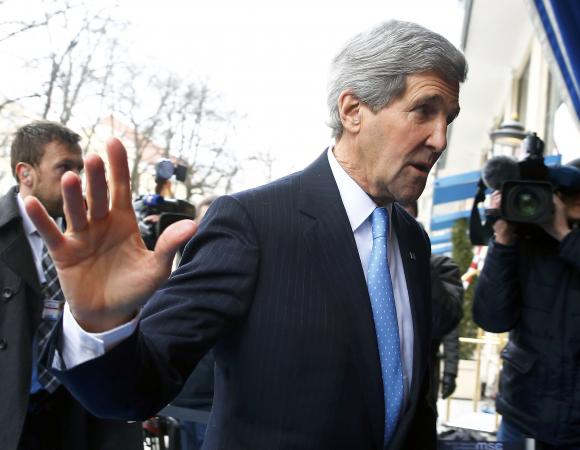 Kerry meets Iran minister in Munich on nuclear talks