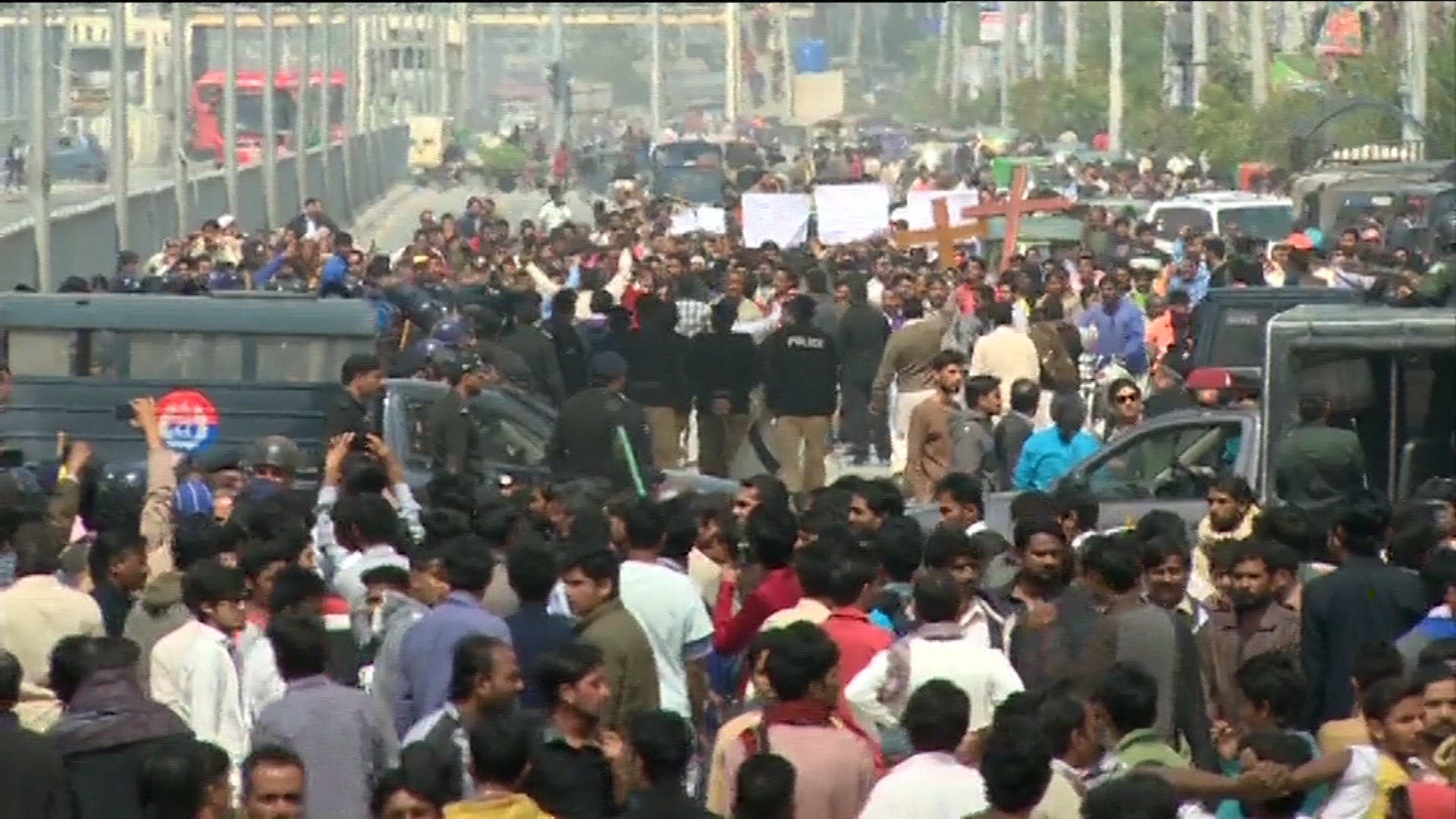 Protests against Lahore blasts in different cities; Day of mourning being observed