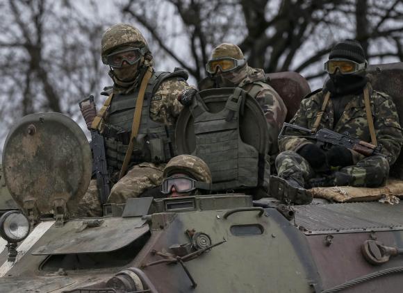 Ukraine military says rebels using truce to regroup