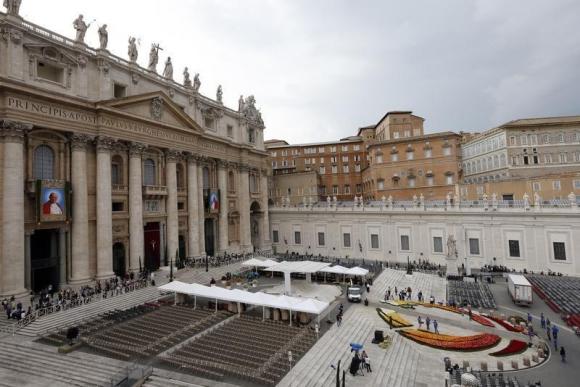 Vatican receives ransom demand for stolen Michelangelo letters