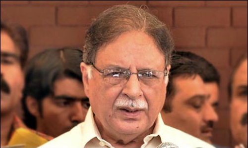 Imran’s criticism of parliament shows his mental condition, says Pervaiz Rasheed