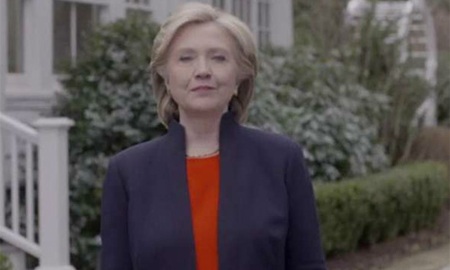 Clinton wins high marks for social-media launch