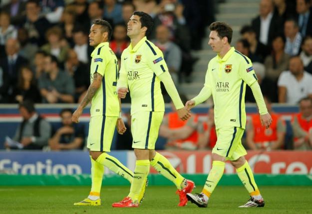 Neymar, Suarez snap PSG's unbeaten streak as Barca shine