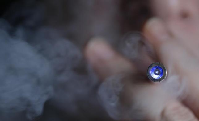 E-cig use soared, cigarette use fell among US youth in 2014: CDC