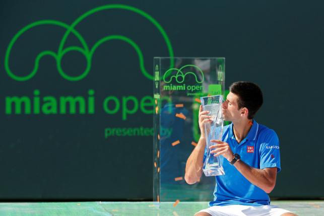 Djokovic continues domination with win over Murray