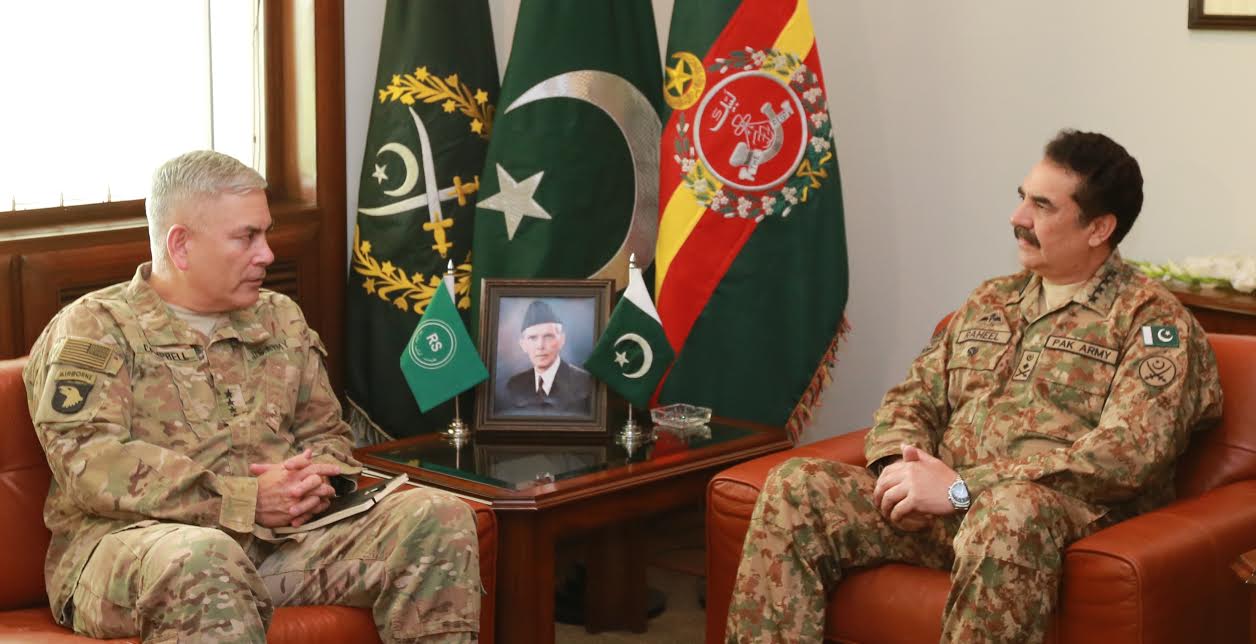 COAS Raheel Sharif, US Commander in Afghanistan discuss border situation 