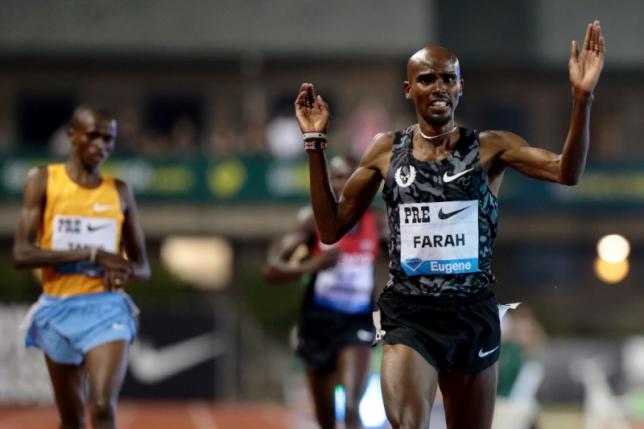World championship Farah surges to year's fastest 10,000 meters