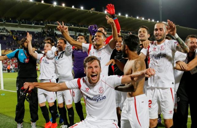 Holders Sevilla sweep into Europa League final