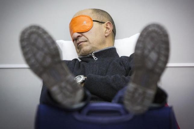 Poor sleep tied to heat fatigue, but naps may help