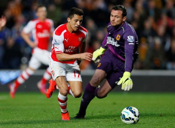 Arsenal all but seal Champions League qualification