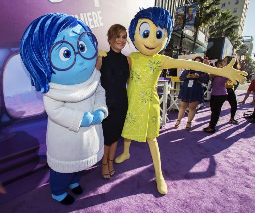 A Minute With: Amy Poehler on singing and crying for 'Inside Out'