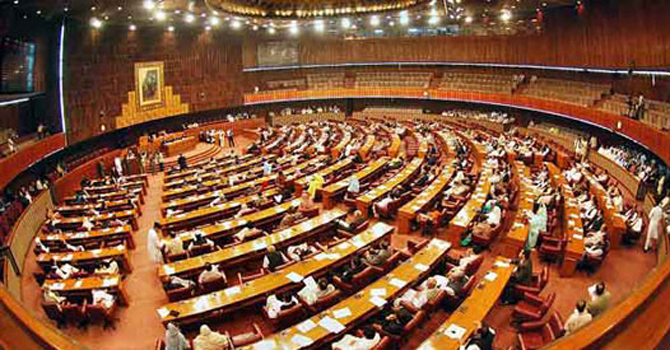 Opposition protests against long power shutdown in National Assembly 