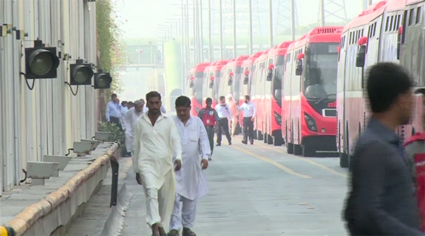 Blind persons continue protest on fourth day, block Metro Bus service in Lahore