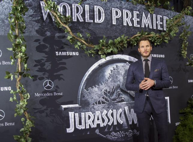 'Jurassic World' scores biggest box office opening in history