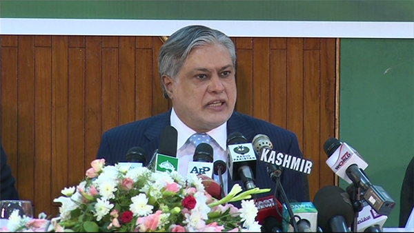 Withholding tax: Finance Minister Ishaq Dar calls traders for a meeting on October 8