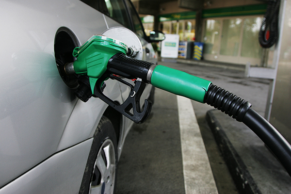 Petrol price likely to go up by Rs 4.26 per litre