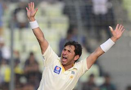 Sri Lanka lead by 166 runs after Yasir Shah takes five wickets