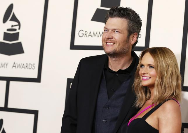 Country singers Blake Shelton and Miranda Lambert announce divorce