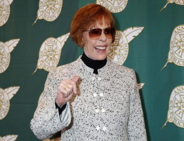 Comic Carol Burnett to receive lifetime award from fellow actors