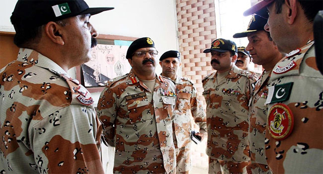 Sindh Rangers DG visits interior Sindh, spends day with soldiers