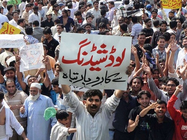 Jamaat-e-Islami stages sit-in outside K-Electric office