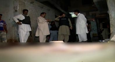 Gun battle between Lyari gangs war groups leave three dead, another injured