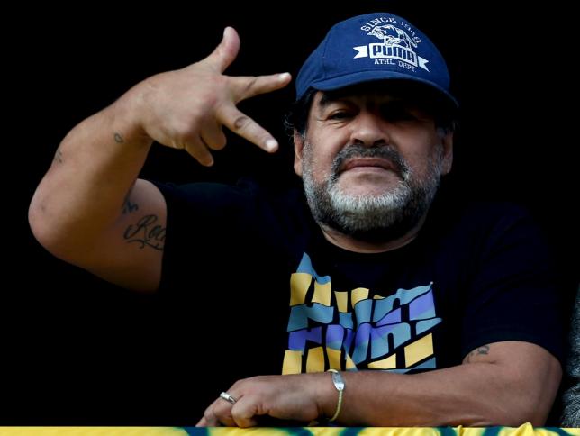 Maradona says he wants to fight FIFA 'mafia'