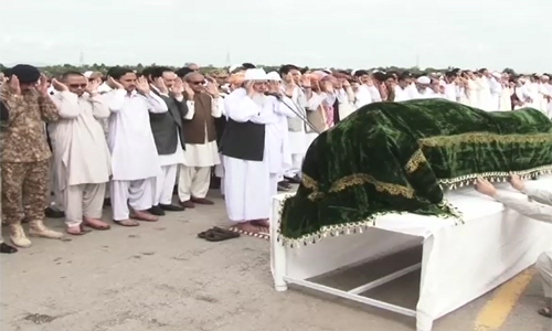 Former AJK president Sardar Abul Qayyum Khan's funeral offered