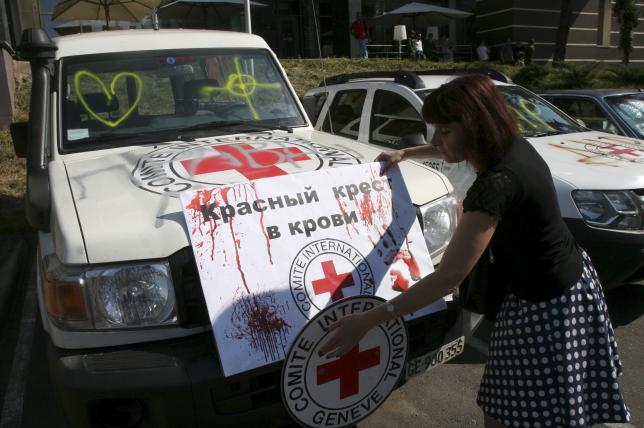 Ukraine separatists protest against OSCE mission in east