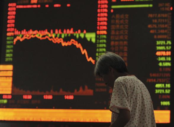 China shares gyrate as Beijing scrambles to calm markets