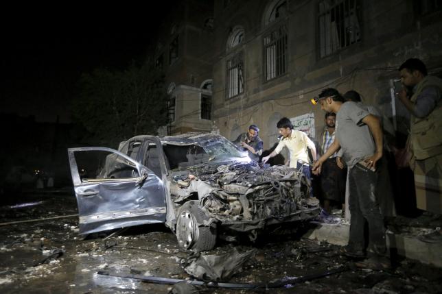Deadly car bombs hit Yemen, day after almost 200 killed