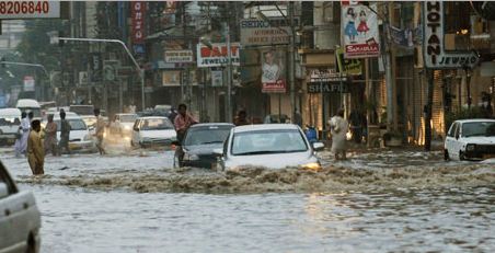 Spell of heavy rain breaks in Karachi; 9 people killed due to accidents