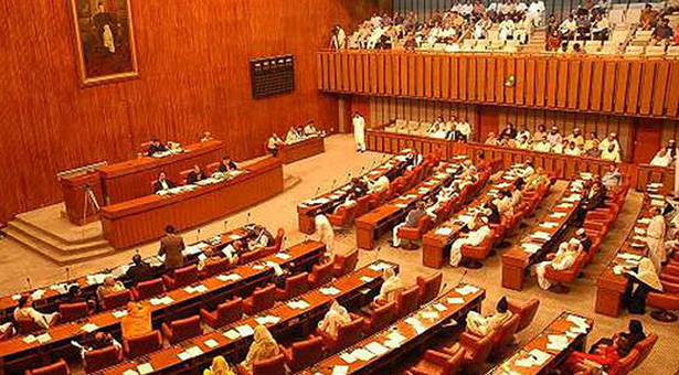 Senate condemns torching of women for honor