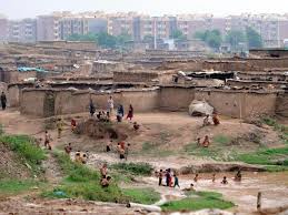 Islamabad authorities finalise preparations to demolish slum in I-11
