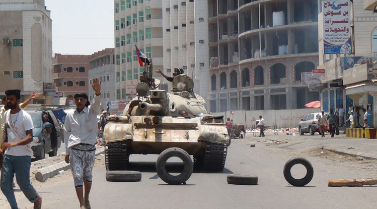 Yemen's exiled government declares Aden 'liberated' as clashes continue