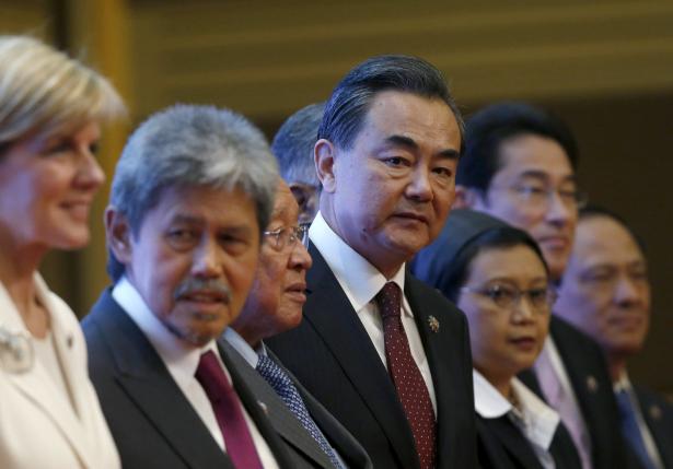 ASEAN nations struggle to agree communique wording on South China Sea