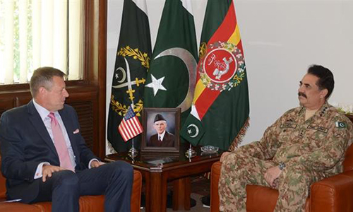 US President Special Assistant for South Asian Affairs Peter Lavoy calls on COAS General Raheel Sharif