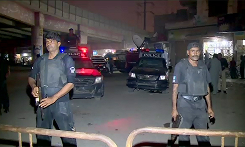 SHO among five injured in cracker attack on police mobile in Karachi