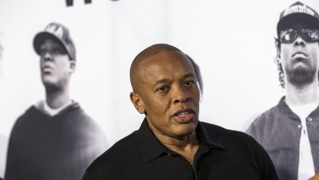 Apple defends Dr Dre after he apologizes to 'women I've hurt'