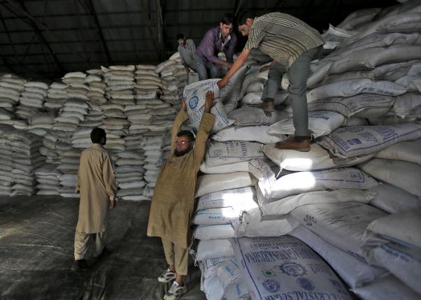 India likely to bring in rules to make mills export sugar stocks: sources
