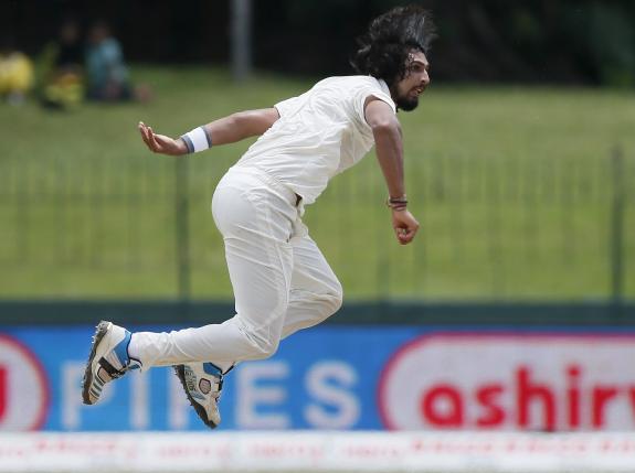 Ishant takes four to put India in control in Colombo