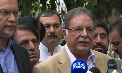 Pervaiz Rashid challenges PTI chief Imran Khan to contest by-election from NA-122