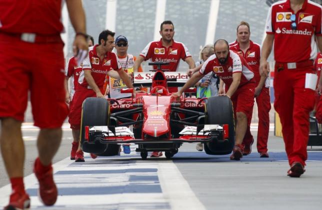 Ferrari, Red Bull prosper as Mercedes toil at Singapore Grand Prix