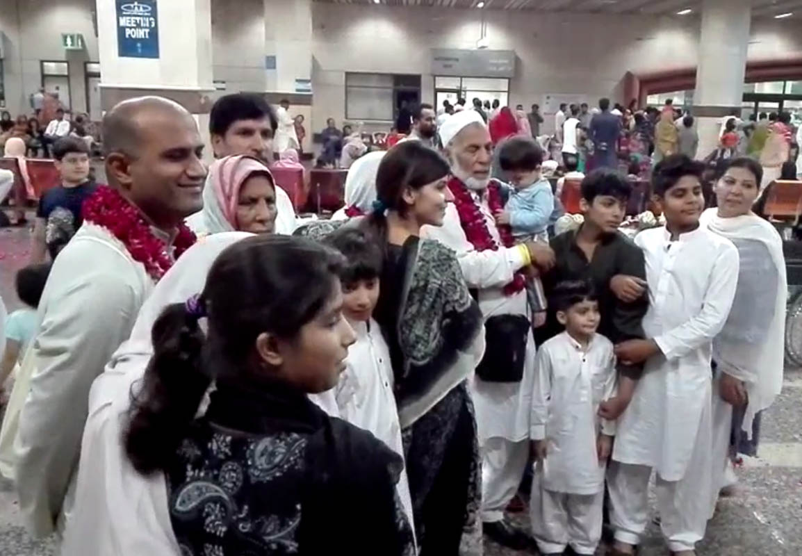 Hajj flights carrying more than 600 pilgrims reaches Lahore