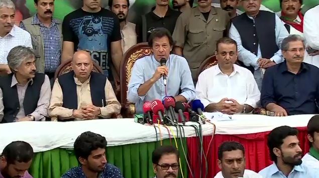 PTI chairman decides participate in NA-122 by-elections campaign, constitutes committee to probe withdrawal of nomination papers issue