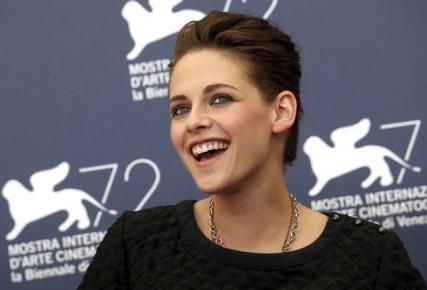 Kristen Stewart sci-fi 'Equals' fails to add up for Venice critics